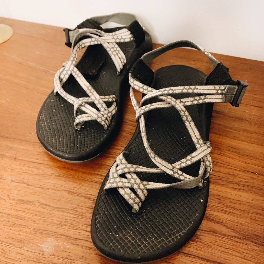 Women's neutral chaco sandals